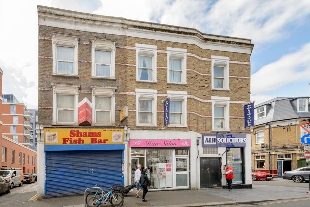 Main image of property: 135 Churchfield Road, Acton, London, W3 6AH