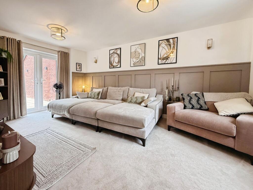 House in Telford, Stirchley and Brookside - More