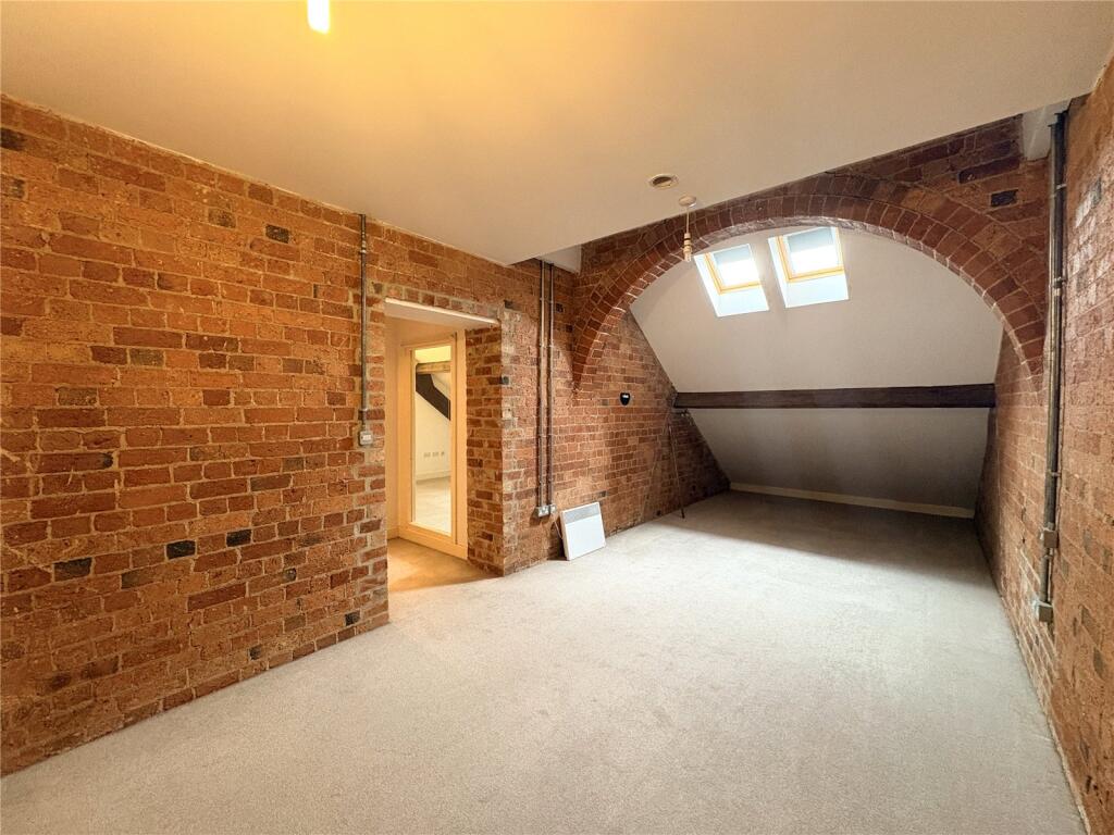 Apartment in Newark and Sherwood, Newark - View 5