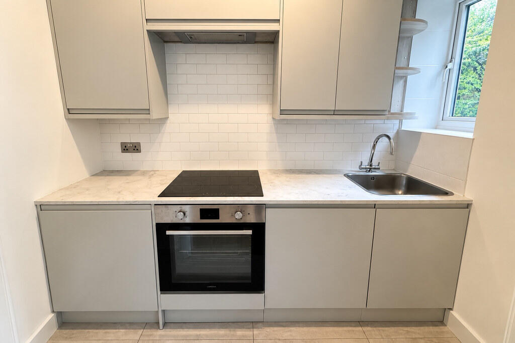 Apartment in London - More
