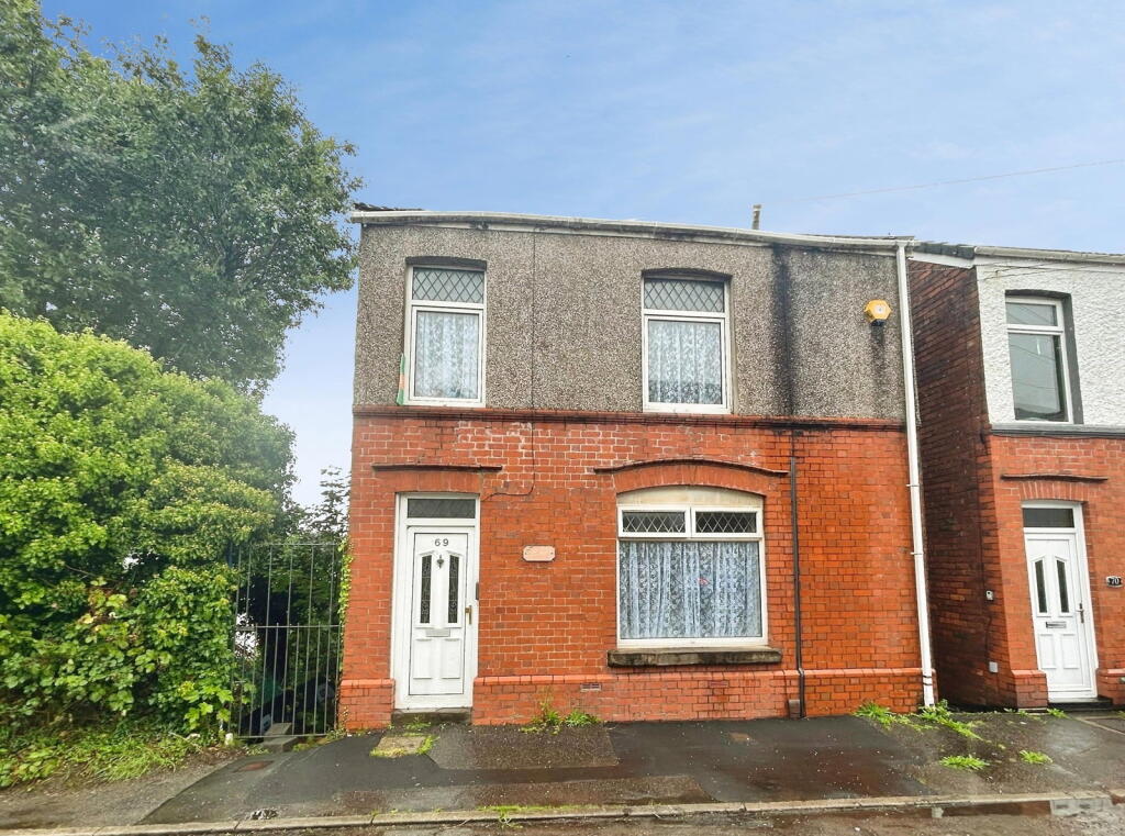 House in Swansea - View 2