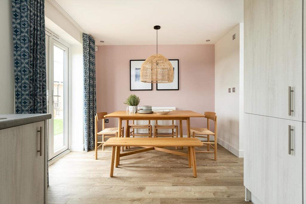 Quince Way, Ely, Cambridgeshire, CB6 2YL photo 3