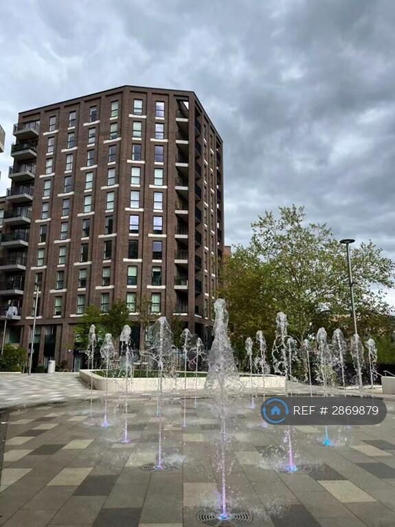 Main image of property: Carraway St, Reading, RG1