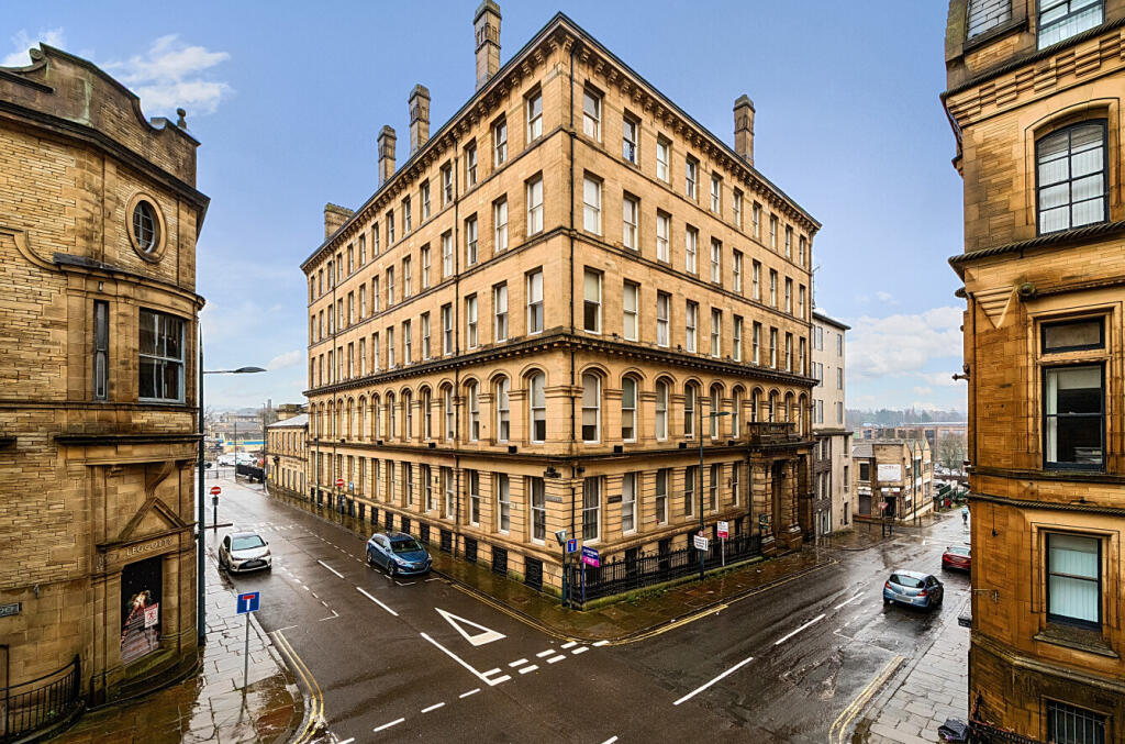 Main image of property: East Parade, Bradford, West Yorkshire, BD1
