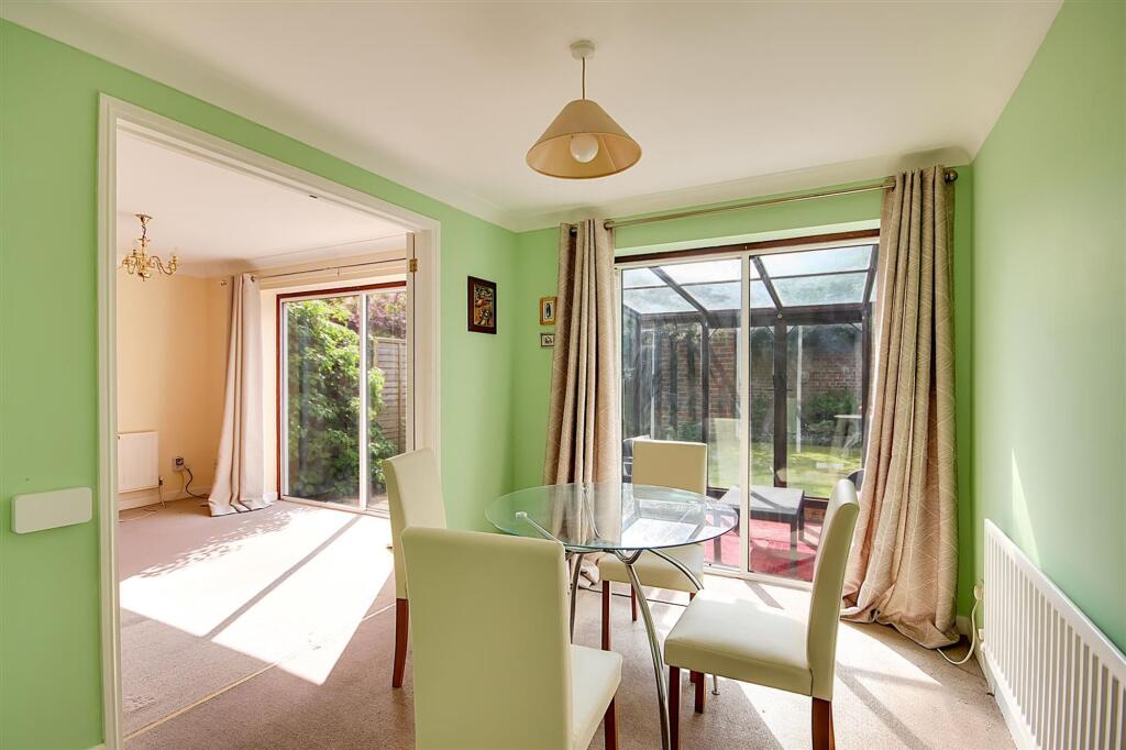 House in Brighton - View 5
