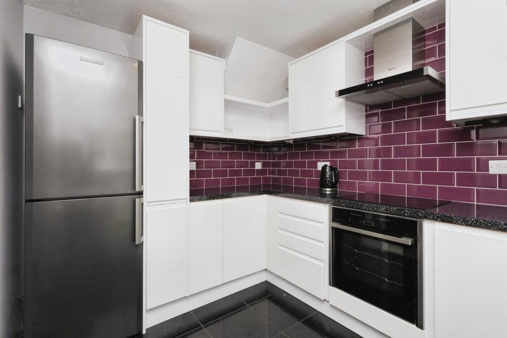 House in Eastbourne, East Sussex - More