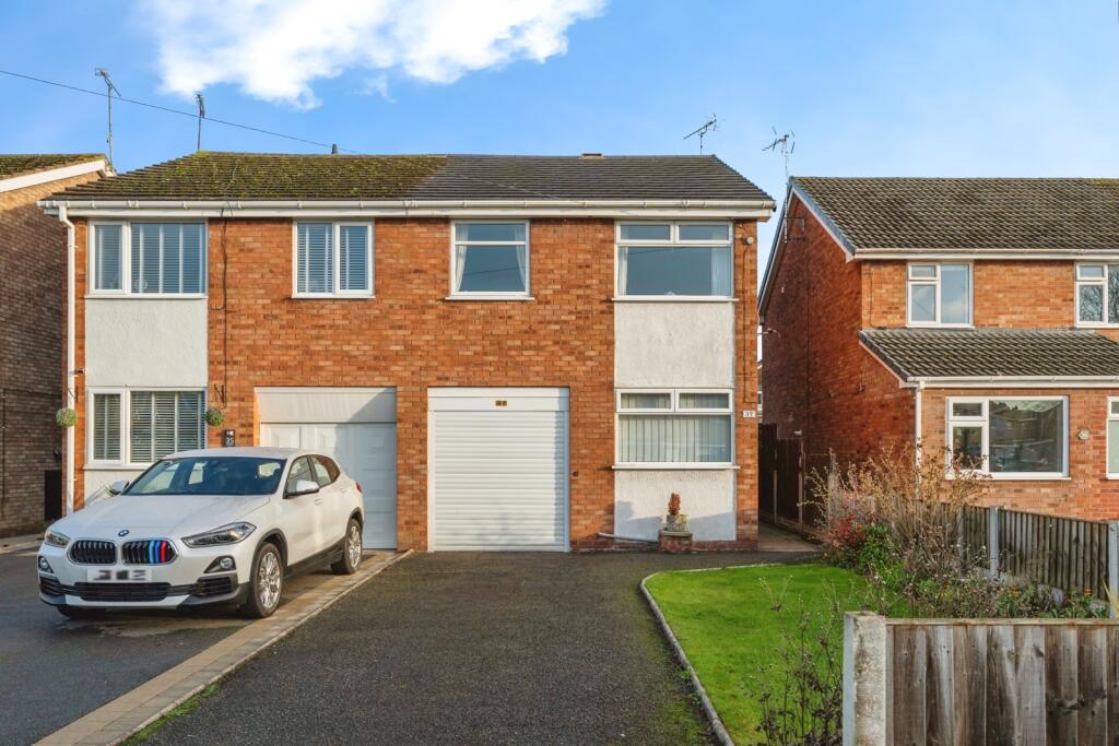 Main image of property: Oldfield Drive, Vicars Cross, Chester, Cheshire, CH3