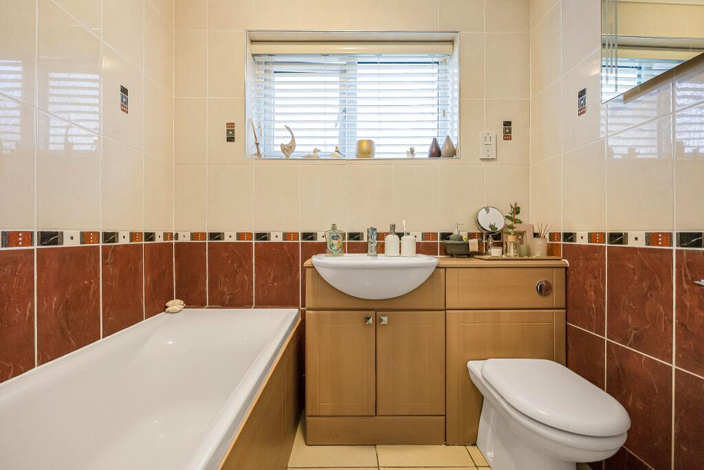 Additional image 16 of Alderman Close, Welham Green, AL9