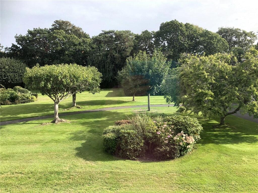 Apartment in Bournemouth - View 4