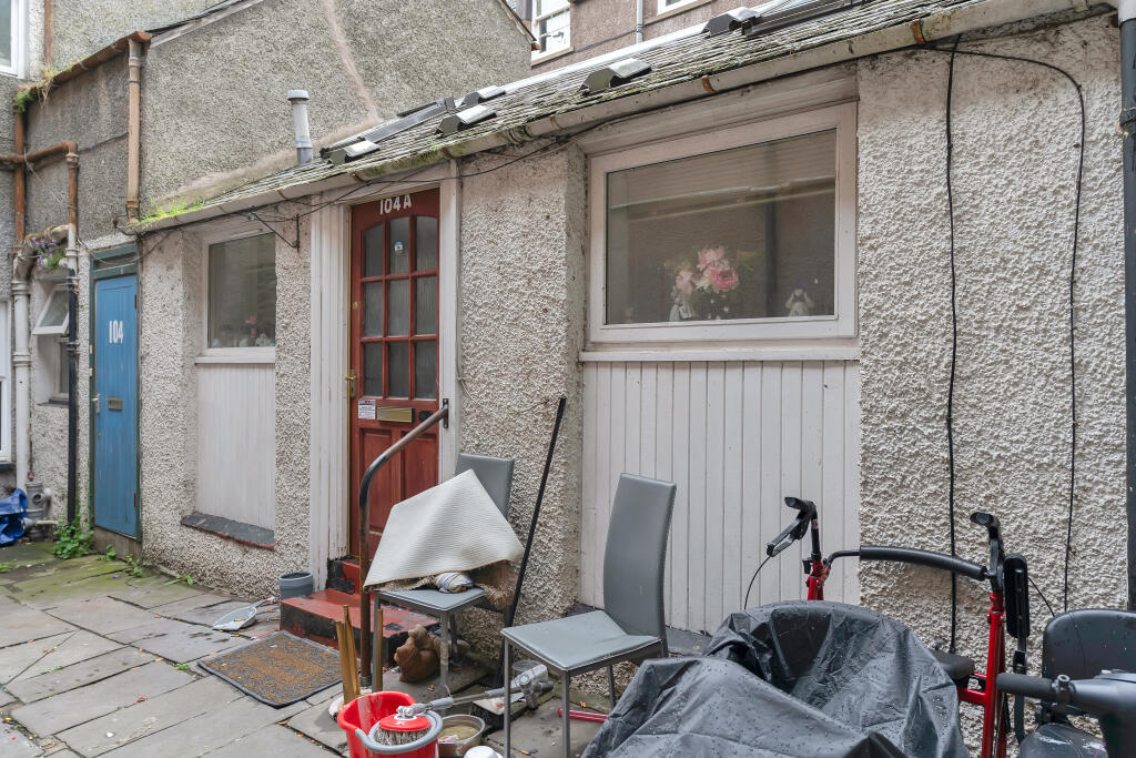 104A, High Street, Montrose, Angus photo 4