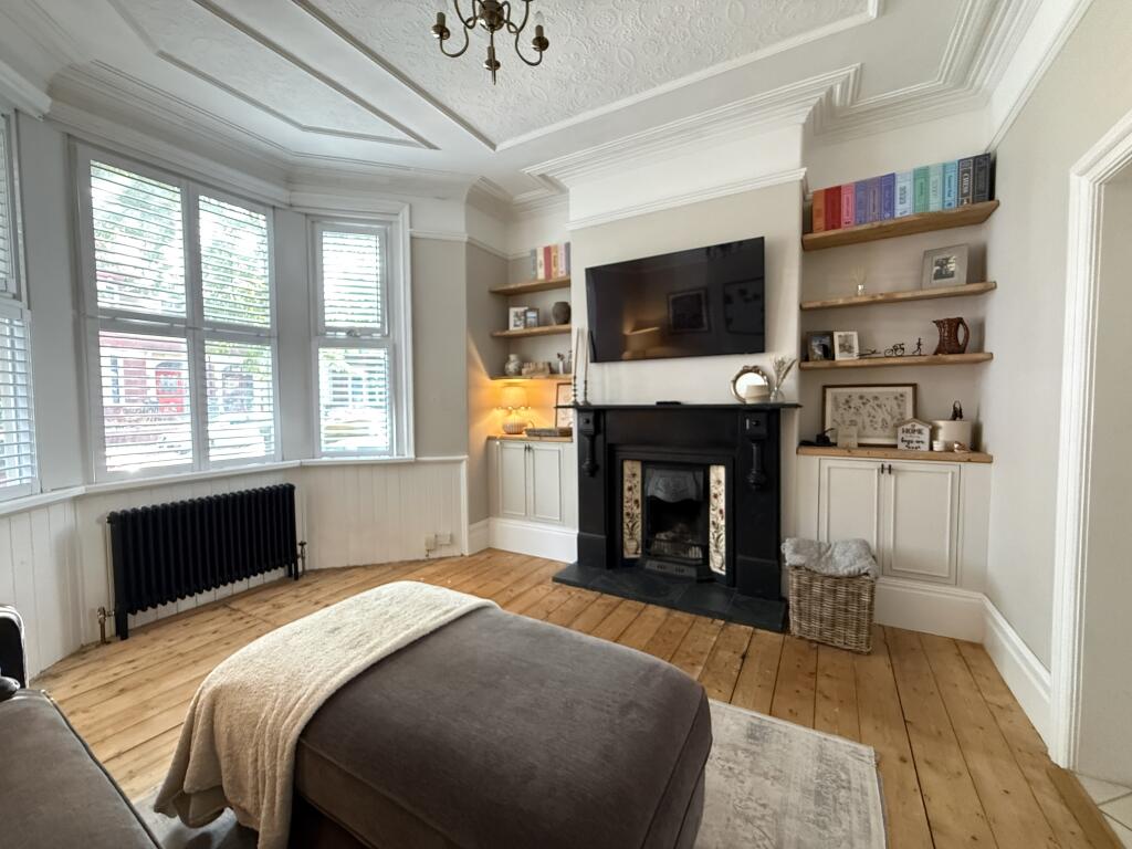 Main image of property: Albany Road, Roath, Cardiff