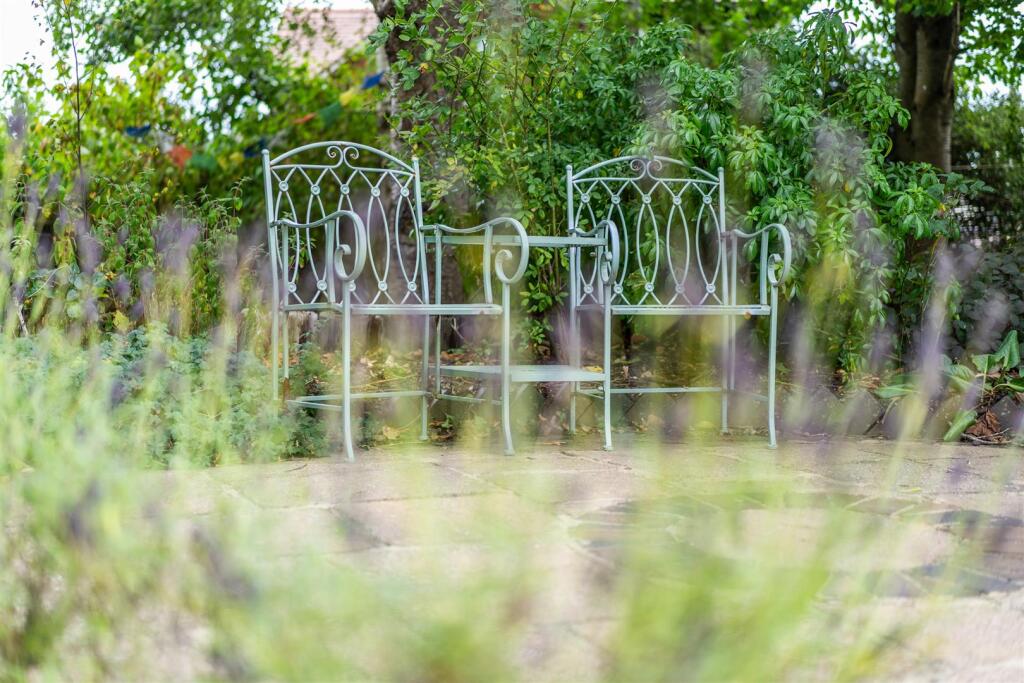 Additional image 34 of Cleobury Lane, Earlswood