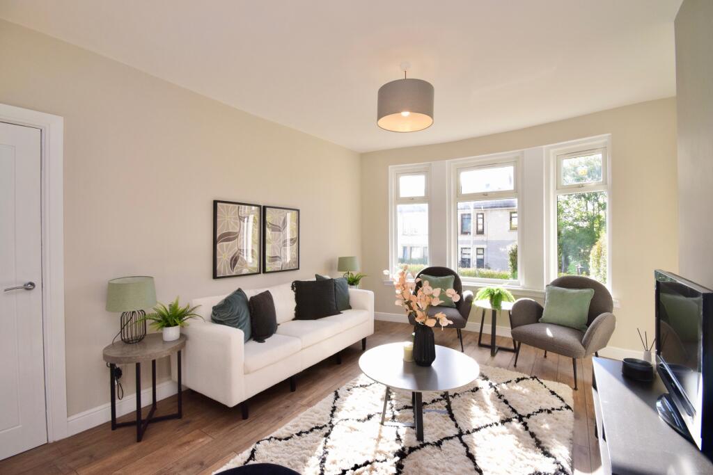 Apartment in Glasgow, Riddrie Knowes, Carntyne - More