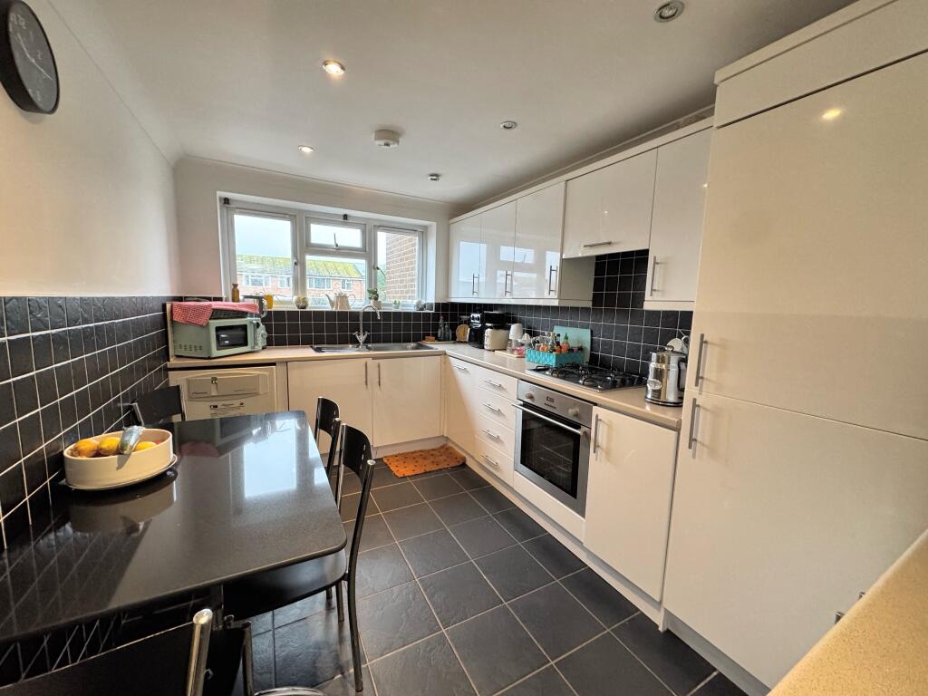 7 Louisa Terrace, Exmouth photo 4