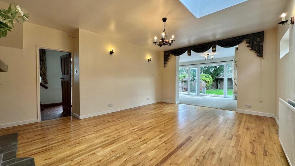 House in Rugby, Binley Woods - View 3