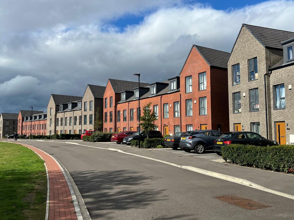 Main image of property: Curlew Way, Sheffield, S2