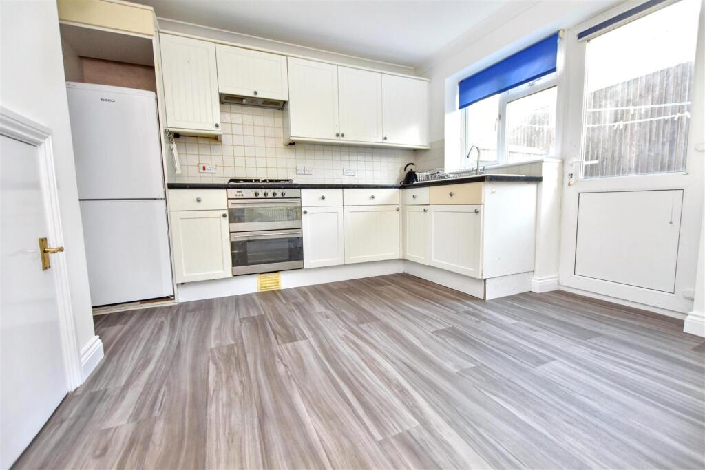 House in Brighton - View 2