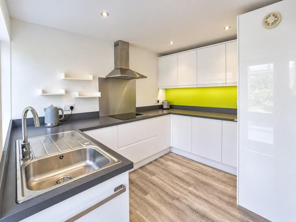 House in Northampton - View 3