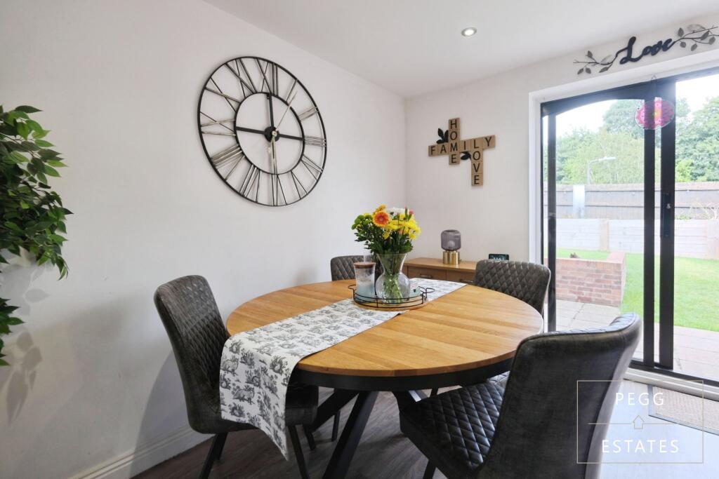 House in Torquay, Barton - View 5