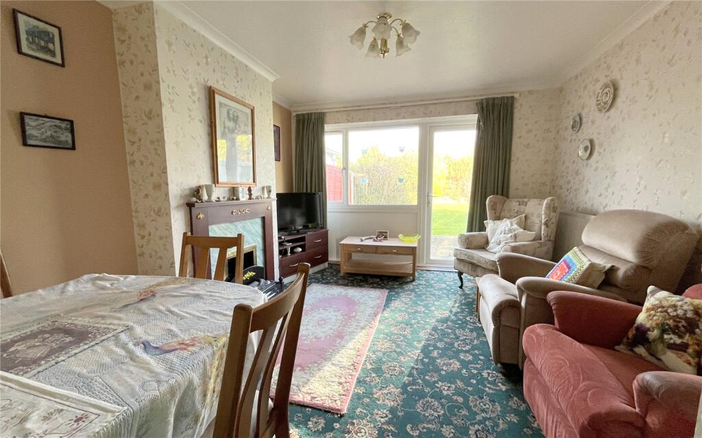 Havelock Way, Highcliffe, Christchurch, Dorset, BH23 photo 4