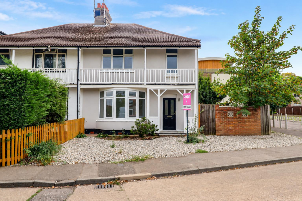 House in Southend-on-Sea
