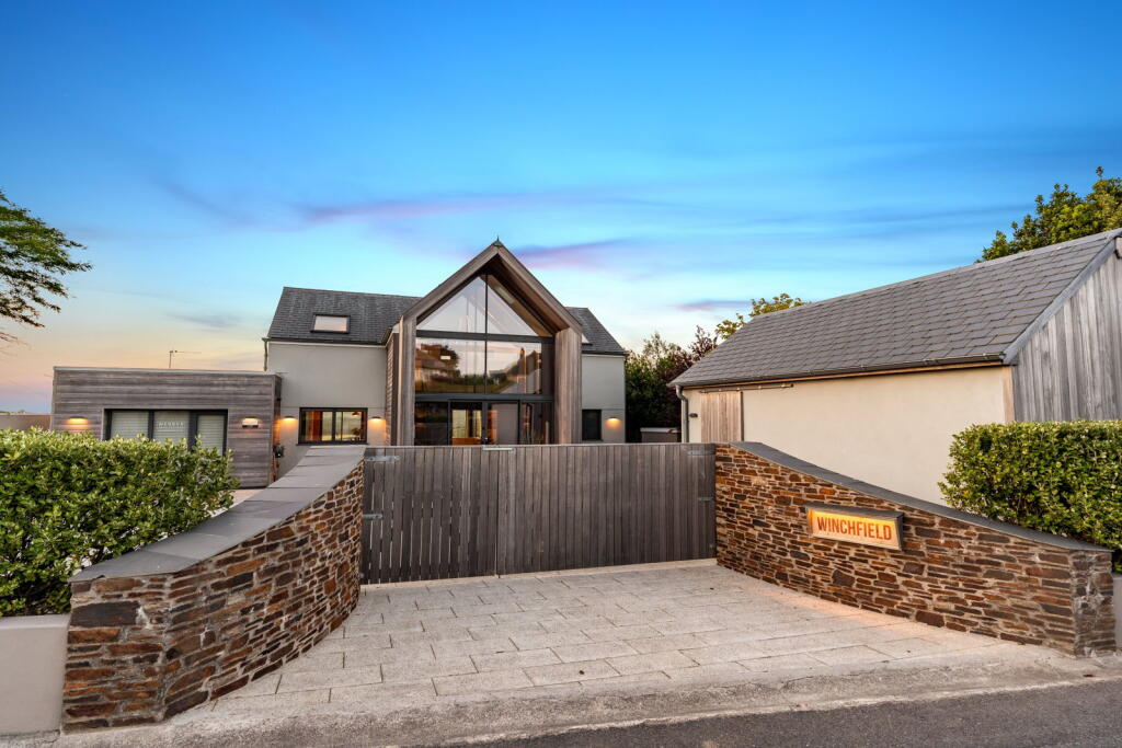 4-bed detached on West Hill, Wadebridge, PL27, £1,250,000