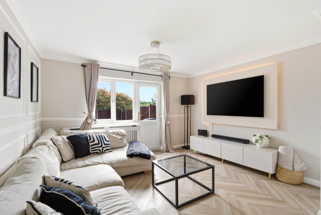 Main image of property: Cowper Rise, Markyate, St. Albans, Hertfordshire, AL3