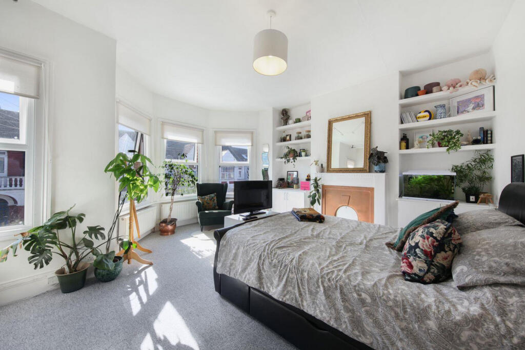 Apartment in London, Willesden Green, Dollis Hill - View 3