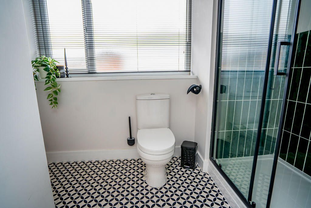 Apartment in Derby - View 4