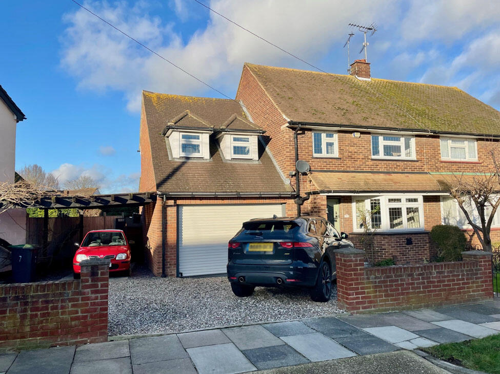 Main image of property: Westcliff-On-Sea, Essex, SS0