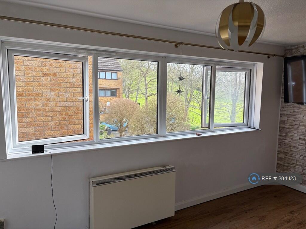 Additional image 3 of Ivel Court, Yeovil, BA21