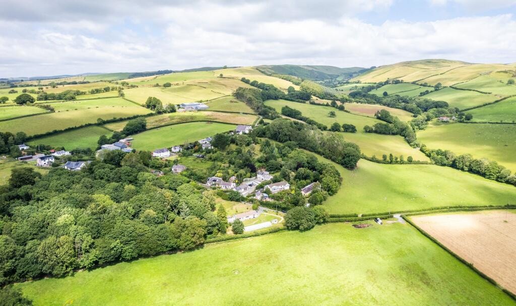 Main image of property: Y Wawr, Cnwch Coch, Aberystwyth, SY23