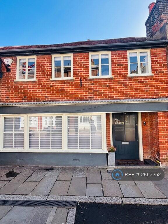 Main image of property: High St, Windsor, SL4