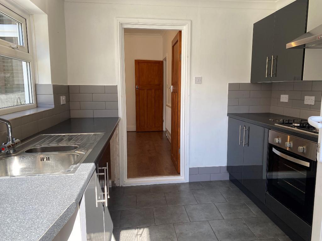 House in Hull - View 4