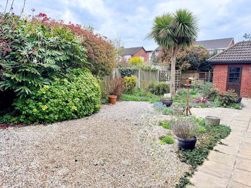 House in Chelmsford, Meadgate, Great Baddow - View 2