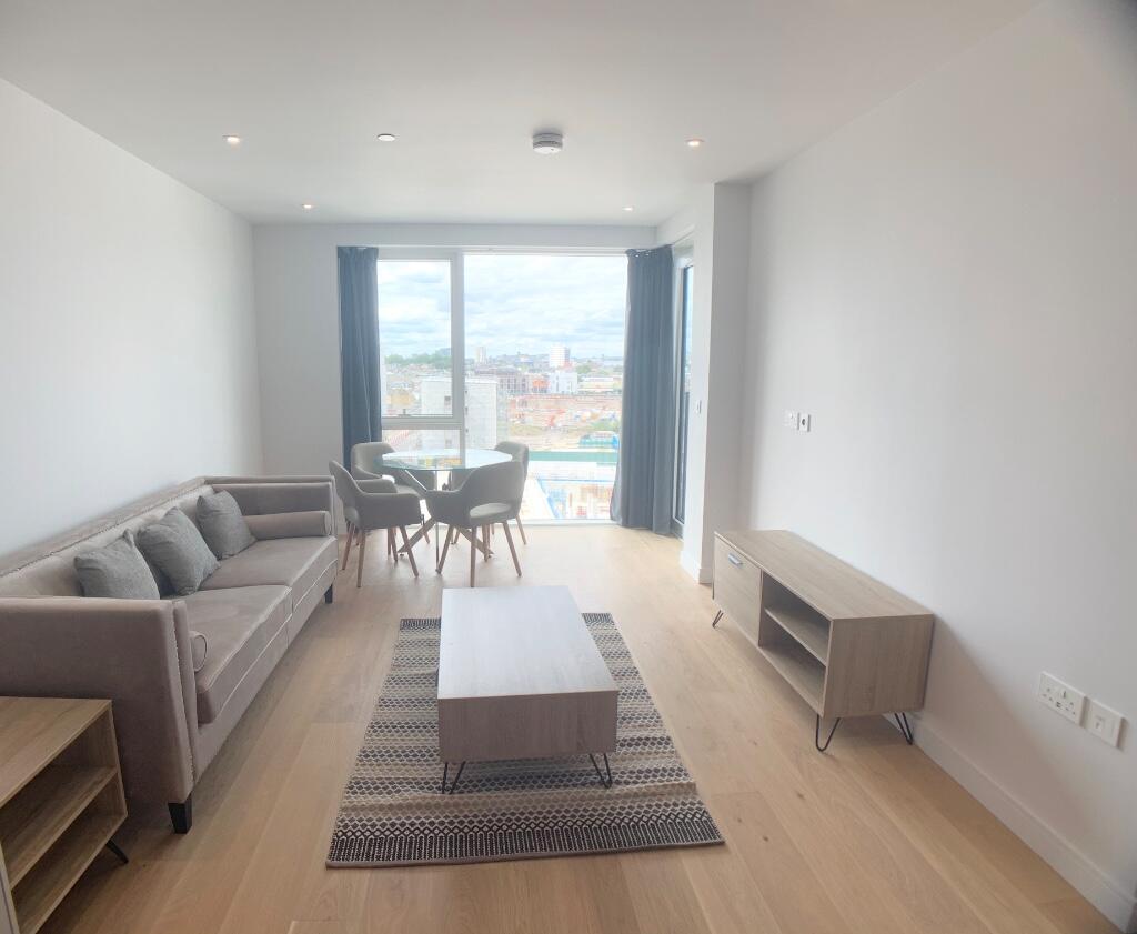Lockgate Road, London, SW6 photo 2