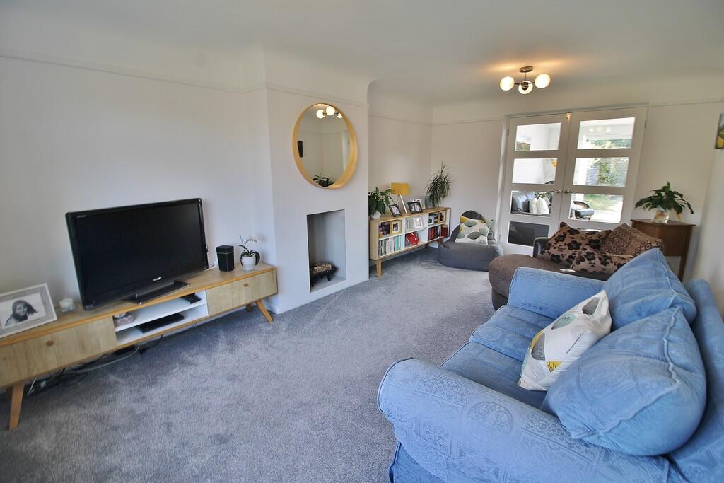 South Lane, Clanfield photo 3