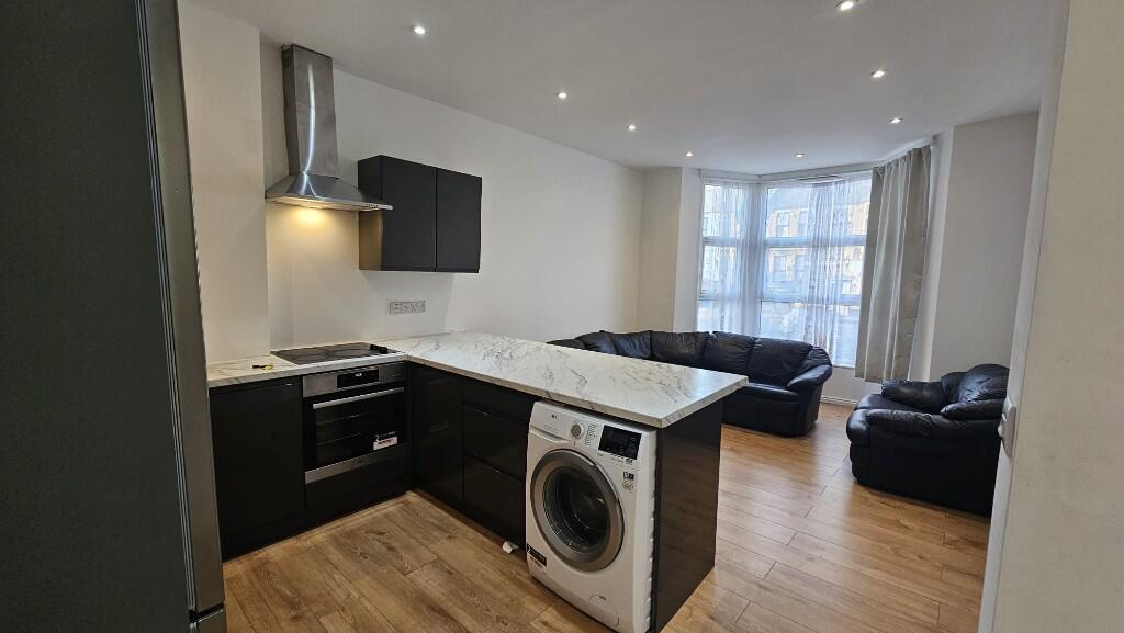 Main image of property: The Drive, Ilford, London, IG1