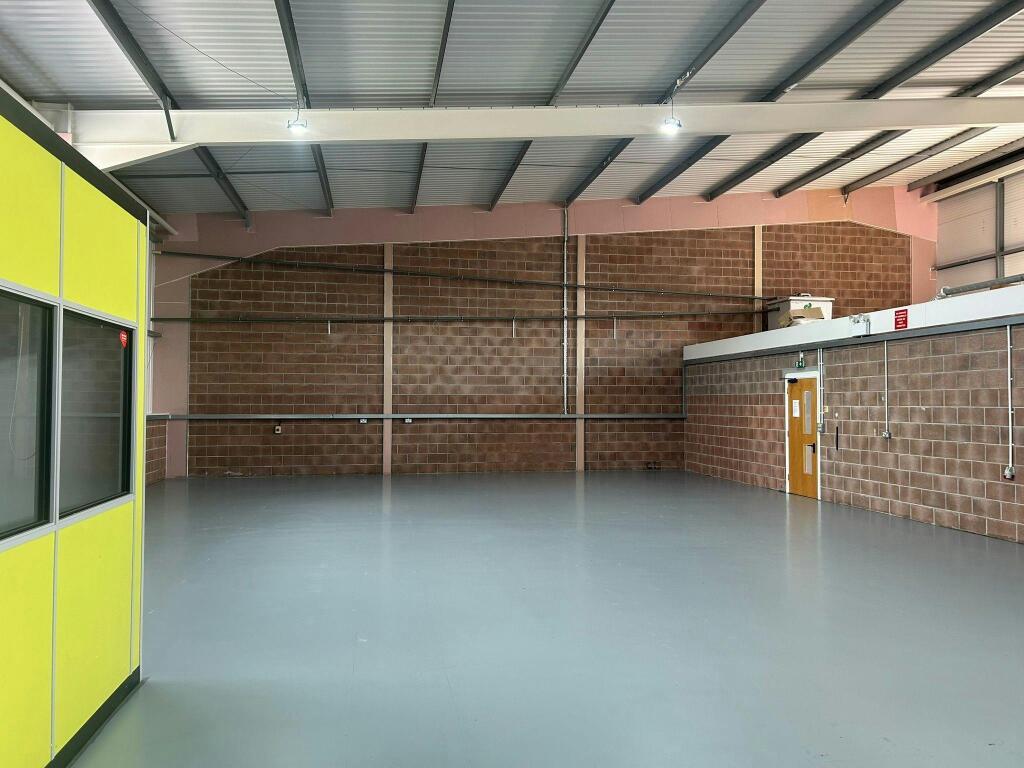Internal3.jpg