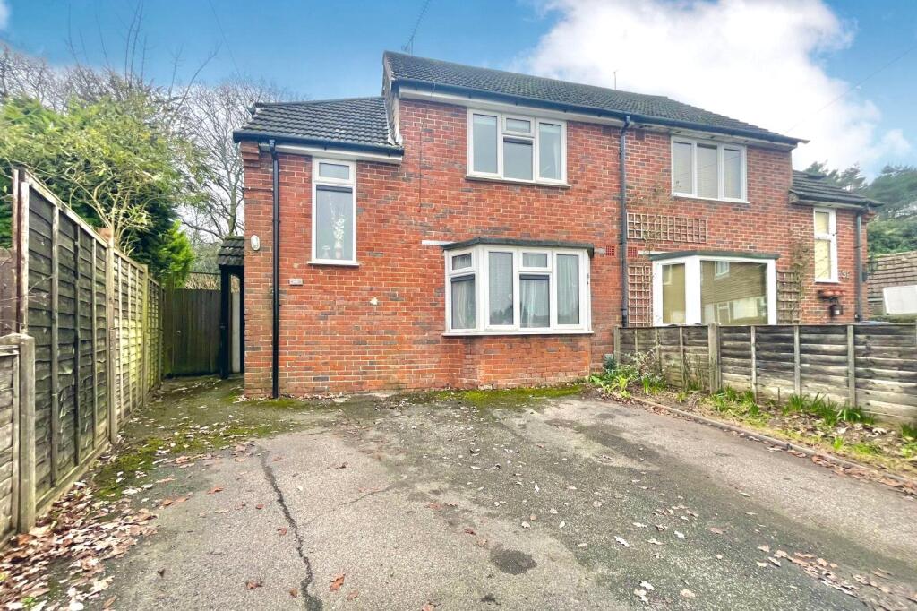 Main image of property: Old Park Close, Farnham, Surrey, GU9