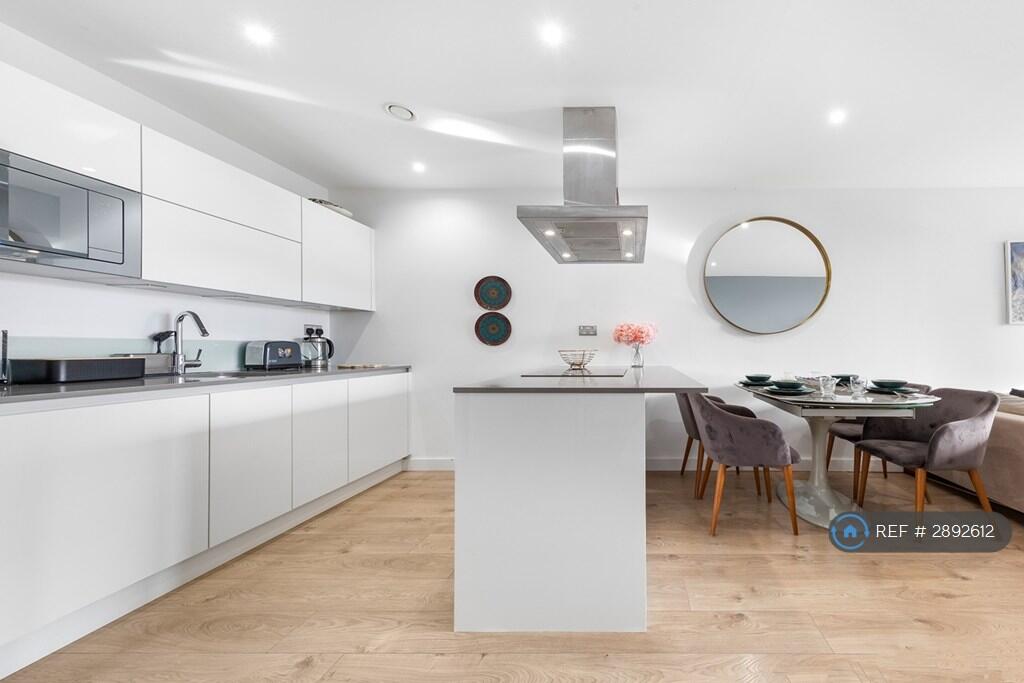 2 bedroom flat for rent