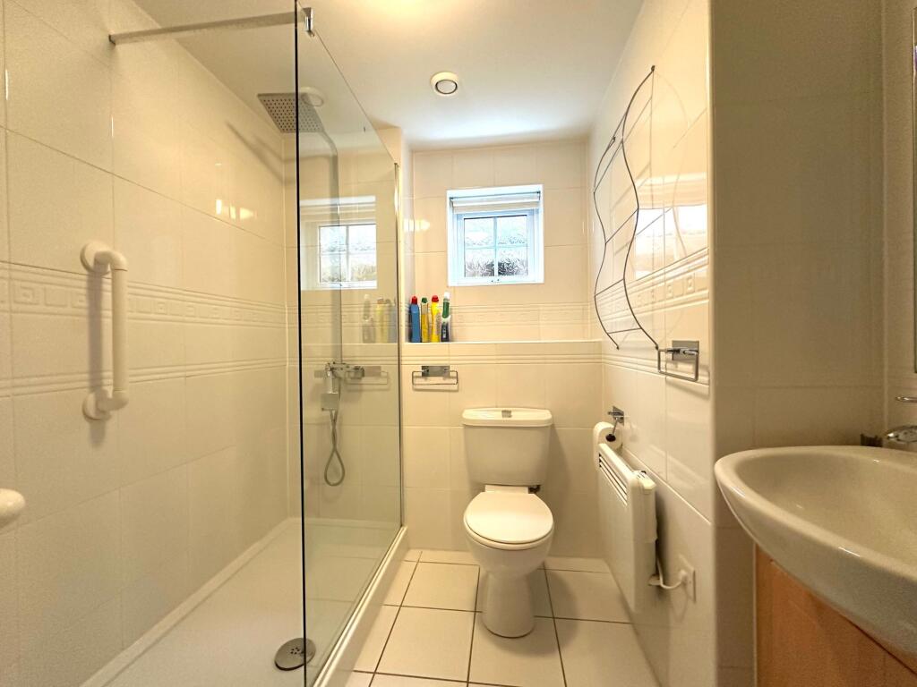 Apartment in Flitwick, Central Bedfordshire - More