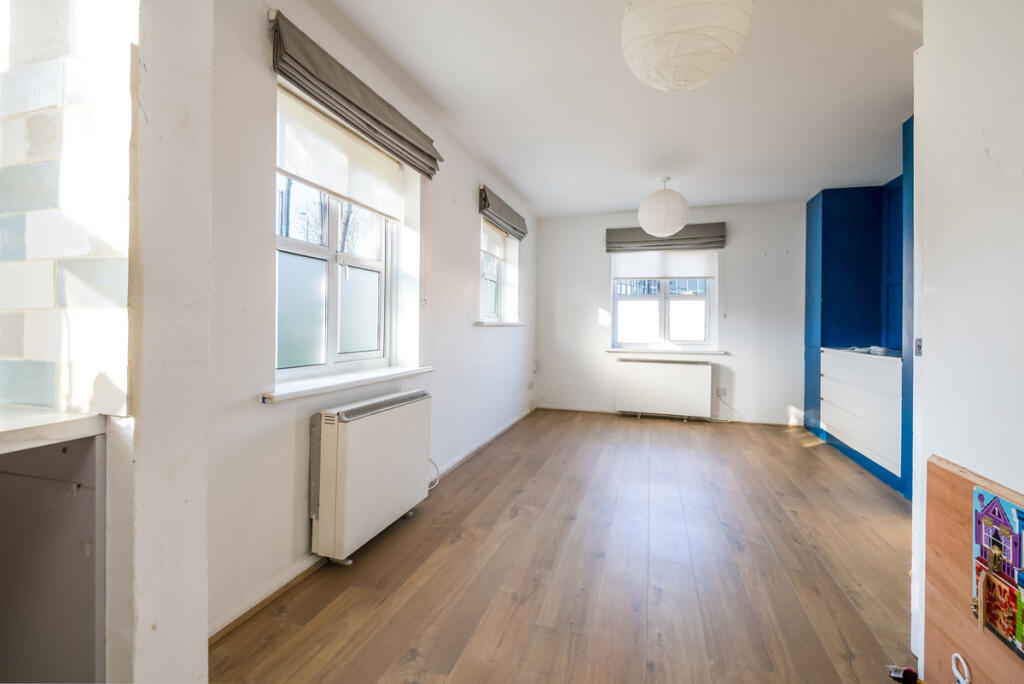 Main image of property: Tarragon Grove, London, SE26