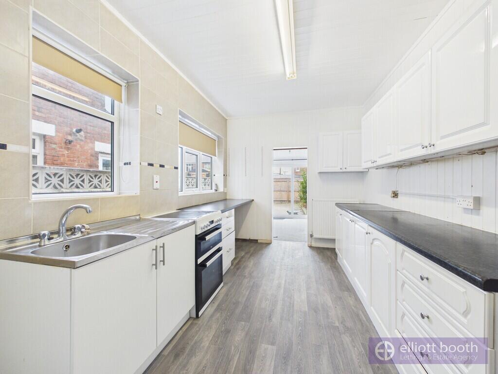 67 Orchard Avenue photo 4