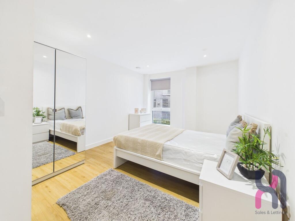 Apartment in Manchester - More