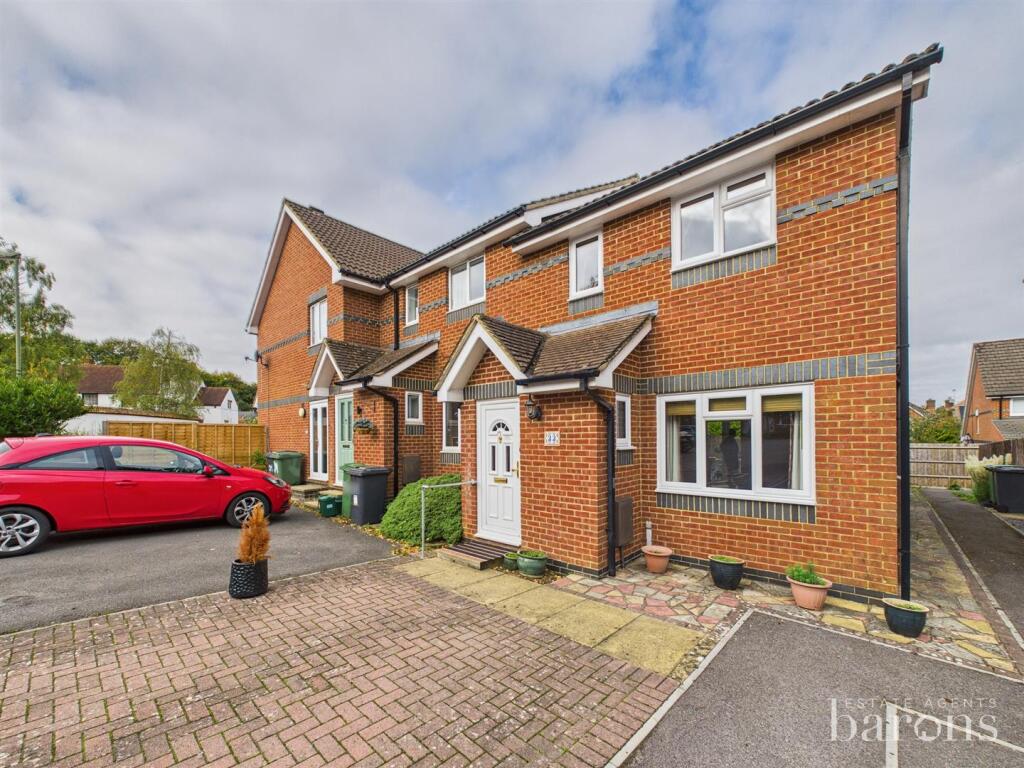 Main image of property: Birches Crest, Hatch Warren, Basingstoke
