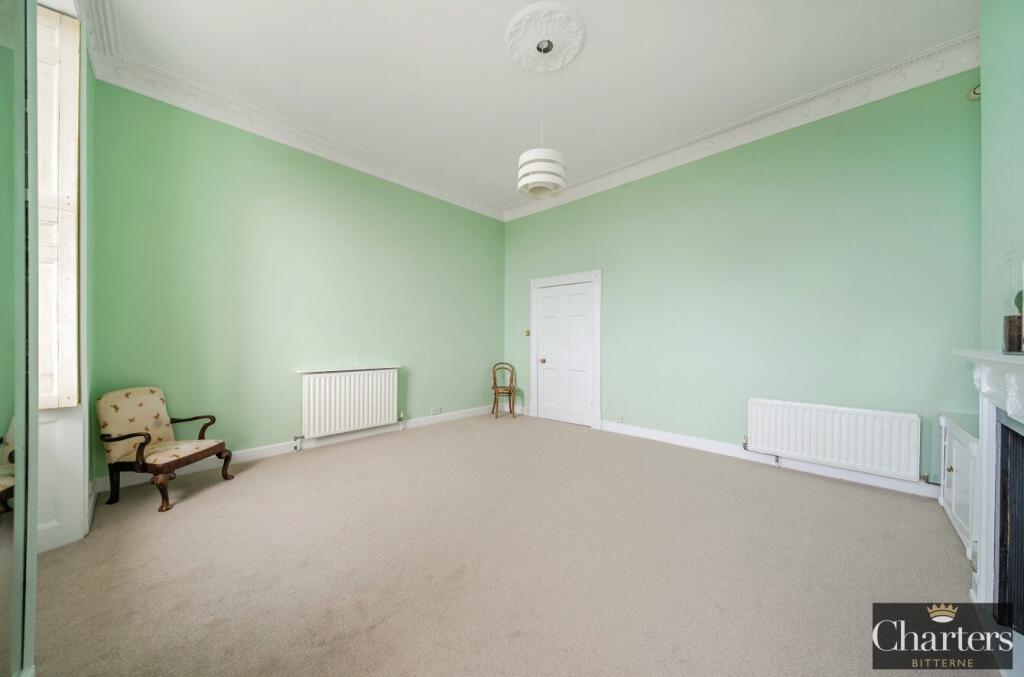 Apartment in Brighton - View 4