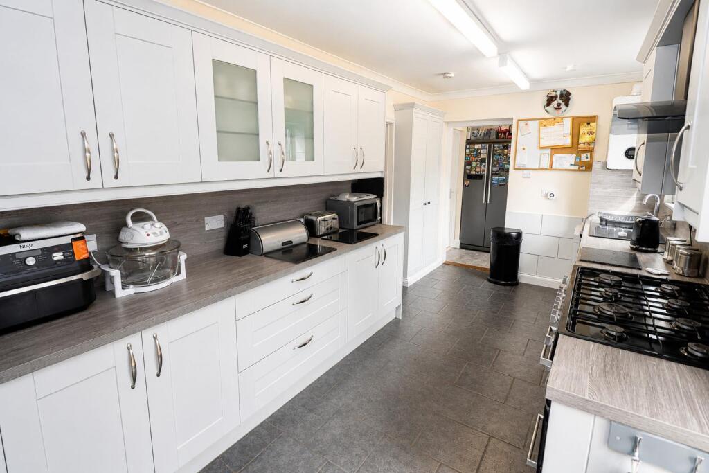 House in Northampton - View 5