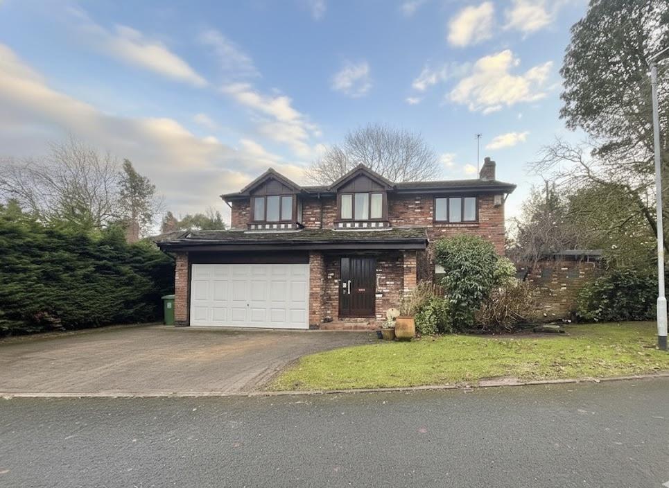 Main image of property: Ashcroft Close, Wilmslow