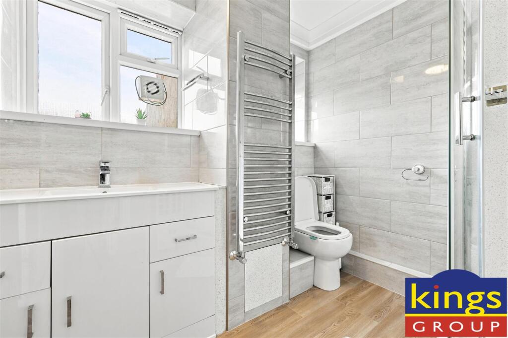 Apartment in London - View 4